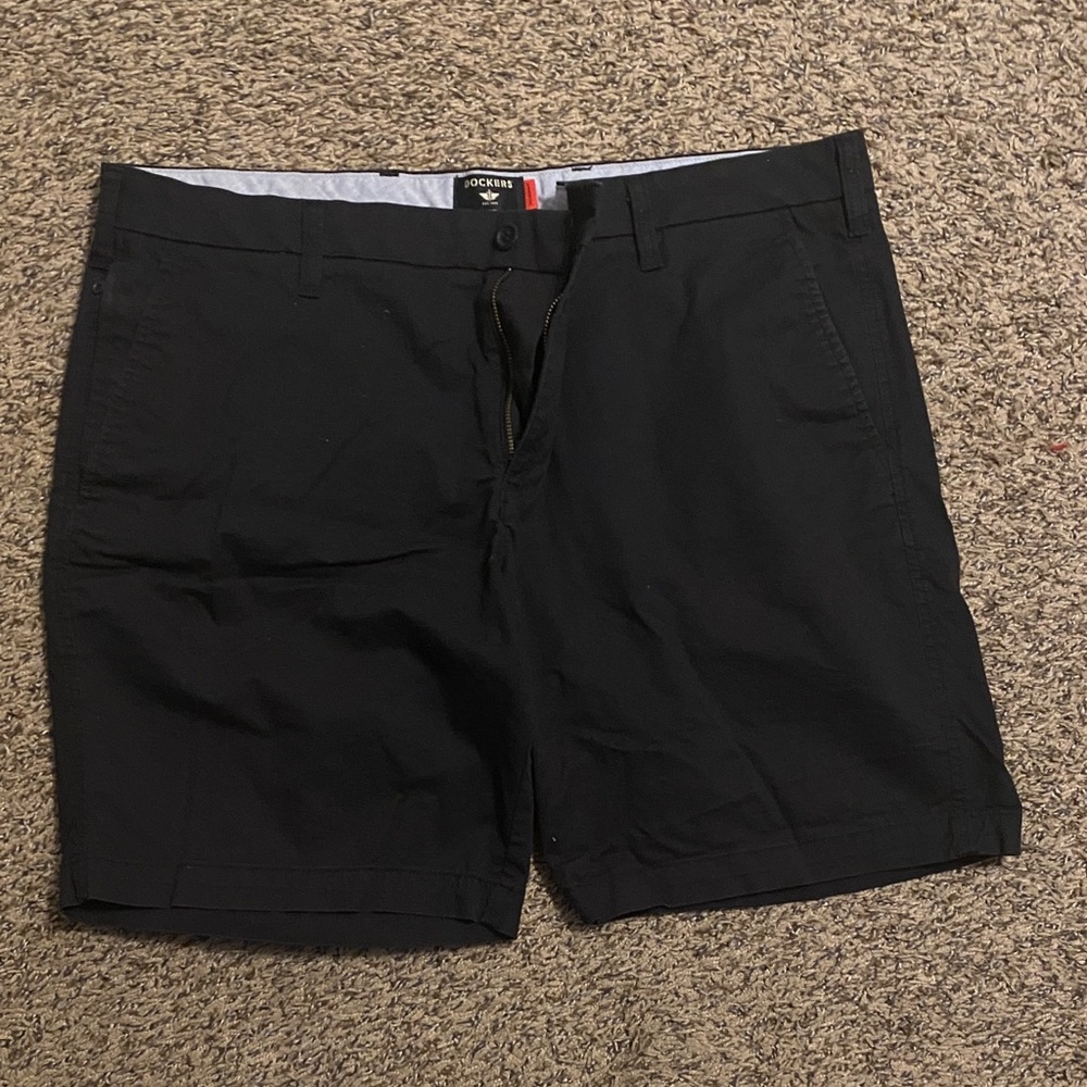 Dockers Men's Black Flat Front Shorts